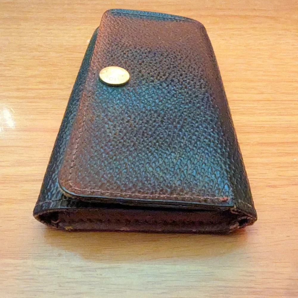 Louis Vuitton Monogram Key Holder/Wallet #1577💥PRICE DROP💥